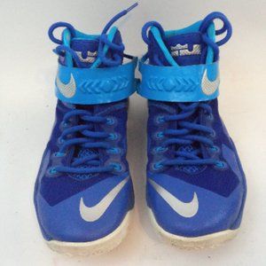 Nike Lebron James Basketball Shoes 9 CL3870 0621